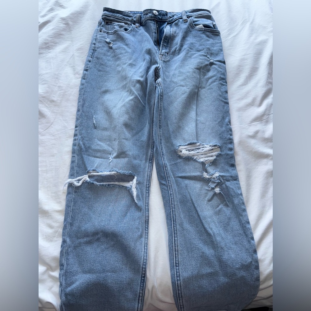 Abercrombie & Fitch Light Blue Mom High Rise Jeans